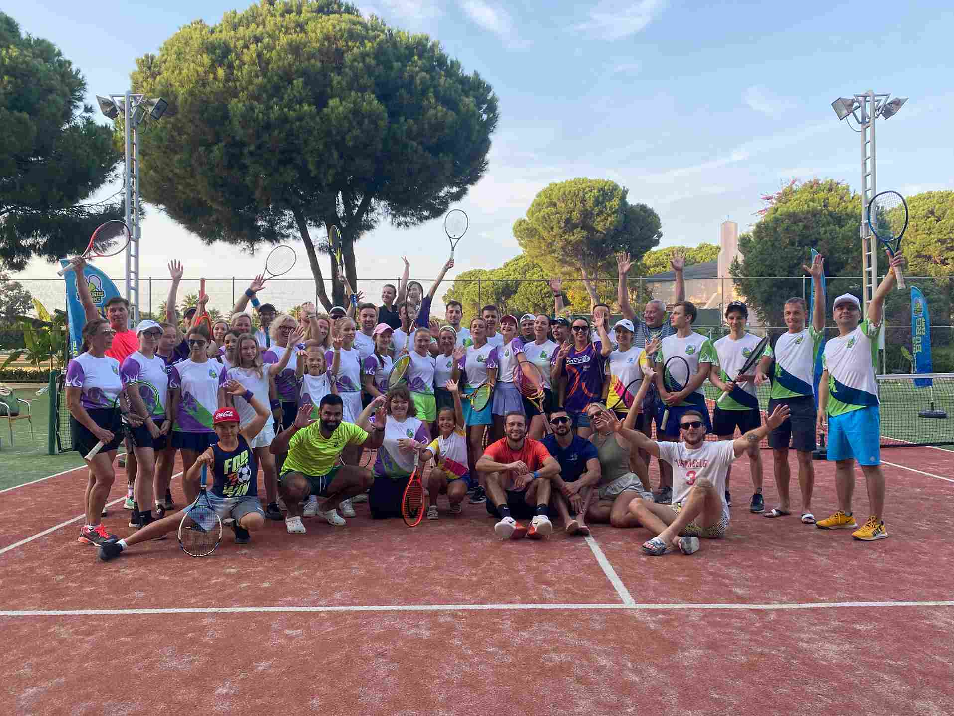 теннисиный лагерь для взрослых и детей